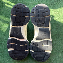 Load image into Gallery viewer, BB22s Size 45
