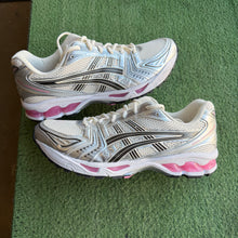 Load image into Gallery viewer, ASICS Cream Sweet Pink Gel-Kayano 14s Size 11
