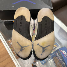 Load image into Gallery viewer, Jordan Concord 5s Size 9
