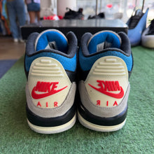 Load image into Gallery viewer, Jordan Rare Air 3s Size 7Y
