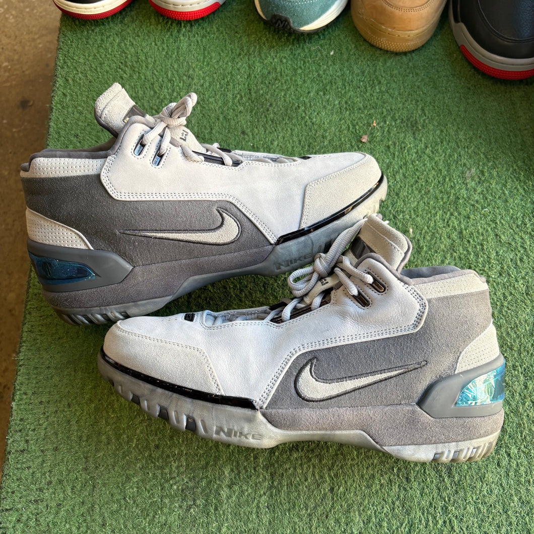 Nike LeBron Dark Grey Zoom Generations Size 11