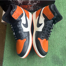 Load image into Gallery viewer, Jordan Shattered Backboard 1s Size 11.5
