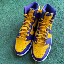 Load image into Gallery viewer, Nike Laker High Dunks Size 13
