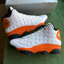 Load image into Gallery viewer, Jordan Starfish 13s Size 15
