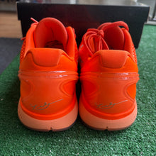 Load image into Gallery viewer, Nike Kobe Total Orange Protro 6s Size 11
