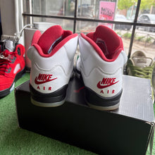 Load image into Gallery viewer, Jordan Fire Red 5s Size 6.5Y
