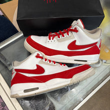 Load image into Gallery viewer, Jordan Tinker White University Red 3s Size 12
