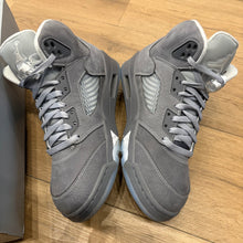 Load image into Gallery viewer, Jordan Wolf Grey 5s Size 8.5
