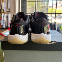 Load image into Gallery viewer, Jordan 72-10 Low 11s Size 5Y

