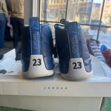 Load image into Gallery viewer, Jordan Indigo 12s Size 11
