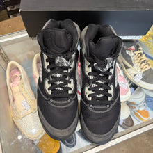 Load image into Gallery viewer, Jordan Anthracite 5s Size 10.5
