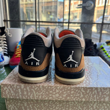 Load image into Gallery viewer, Jordan Desert Elephant 3s Size 10
