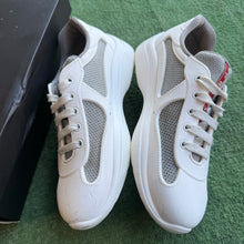 Load image into Gallery viewer, Prada America Cups Size 38
