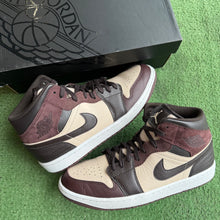 Load image into Gallery viewer, Jordan Paris YMCA Mid 1s Size 9.5
