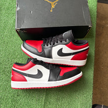 Load image into Gallery viewer, Jordan Bred Toe Low 1s Size 8.5
