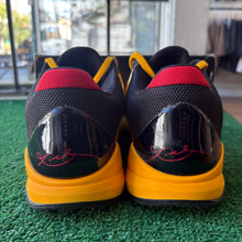 Load image into Gallery viewer, Nike Kobe Bruce Lee Protro 5s Size 11
