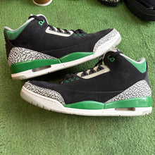 Load image into Gallery viewer, Jordan Pine Green 3s Size 14
