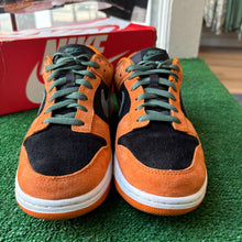 Load image into Gallery viewer, Nike Ceramic Low Dunks Size 8
