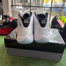 Load image into Gallery viewer, Jordan Legend Blue 11s Size 7Y
