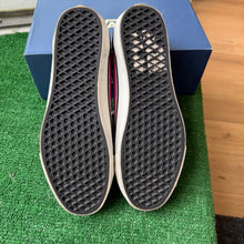 Load image into Gallery viewer, Vans Pink Pearlized Old Skool 36s Size 12
