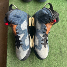 Load image into Gallery viewer, Jordan Denim 6s Size 11
