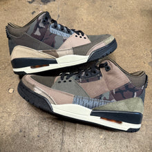 Load image into Gallery viewer, Jordan Patchwork Camo 3s Size 9
