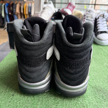 Load image into Gallery viewer, Jordan Gunsmoke Winterized 8s Size 13
