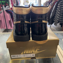 Load image into Gallery viewer, Jordan Black Metallic Gold 1s Size 12
