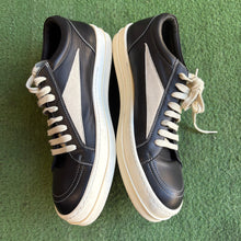 Load image into Gallery viewer, Rick Owens Leather Vintage Lows Size 45
