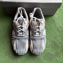Load image into Gallery viewer, Balenciaga Phantom Sneakers Size 45
