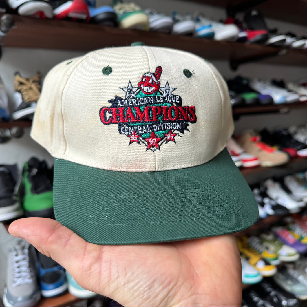 Vintage Cleveland Indians Snapback Hat