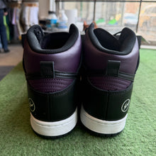 Load image into Gallery viewer, Nike Fragment Beijing High Dunks Size 10

