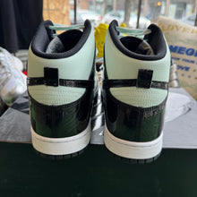 Load image into Gallery viewer, Nike SE All Star High Dunks Size 14
