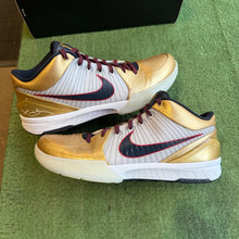 Load image into Gallery viewer, Nike Kobe Gold Medal Protro 4s Size 12

