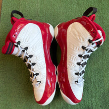 Load image into Gallery viewer, Jordan Gym Red 9s Size 6Y
