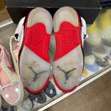 Load image into Gallery viewer, Jordan Black Tongue Fire Red 5s Size 9
