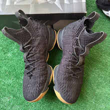 Load image into Gallery viewer, Nike LeBron Black Gum 15s Size 12
