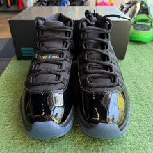 Load image into Gallery viewer, Jordan Gamma 11s Size 9

