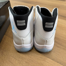 Load image into Gallery viewer, Jordan Legend Blue 11s Size 11.5
