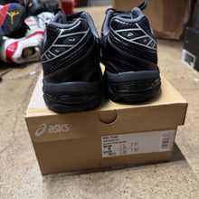 Load image into Gallery viewer, ASICS Gel 1130s Size 9
