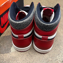 Load image into Gallery viewer, Jordan Lost and Found 1s Size 11
