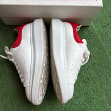 Load image into Gallery viewer, Alexander McQueen Oversized Size 42.5
