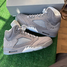 Load image into Gallery viewer, Jordan Wolf Grey 5s Size 12
