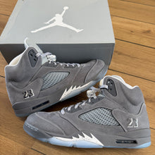 Load image into Gallery viewer, Jordan Wolf Grey 5s Size 14
