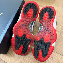 Load image into Gallery viewer, Jordan Bred Low 11s Size 10
