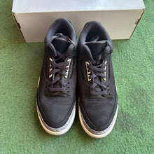 Load image into Gallery viewer, Jordan Off Noir 3s Size 10W/8.5M
