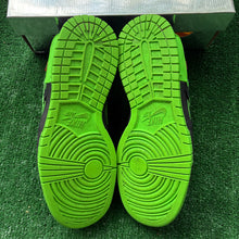 Load image into Gallery viewer, Nike Off White Green Strike Rubber Dunks Size 11
