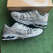 Load image into Gallery viewer, ASICS Pure Silver Gel Kayano Legacys Size 9.5
