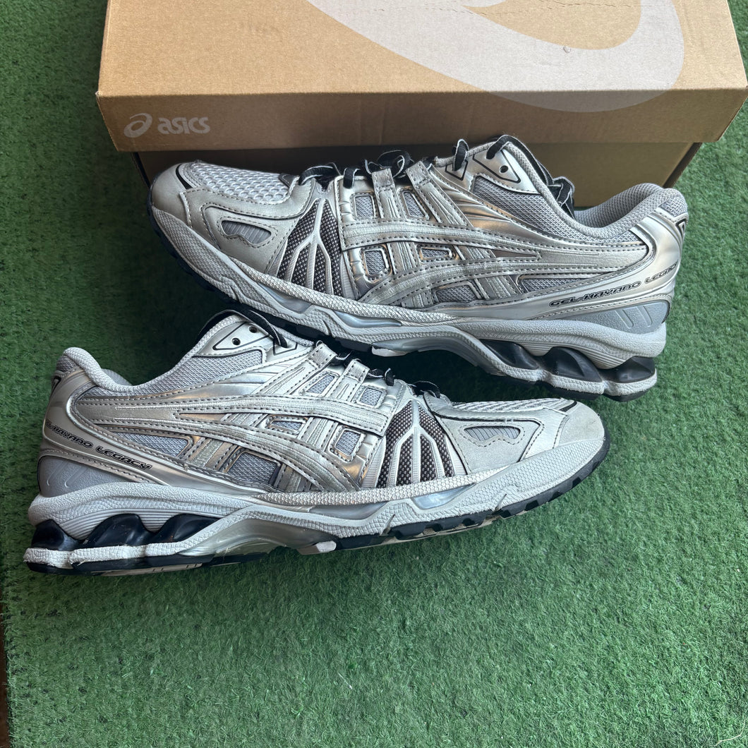 ASICS Pure Silver Gel Kayano Legacys Size 9.5