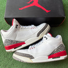Load image into Gallery viewer, Jordan Hall of Fame 3s Size 11
